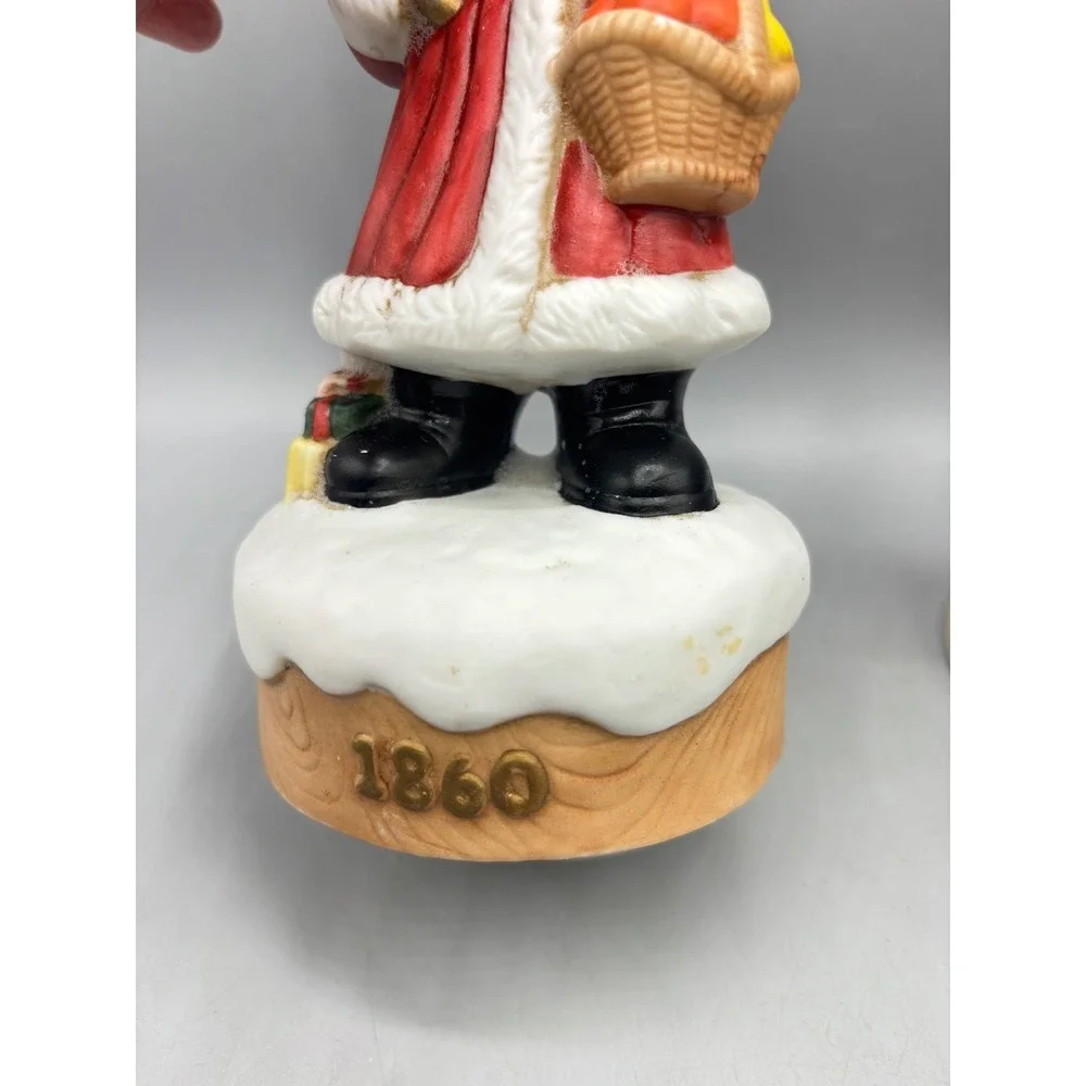 Vintage Ceramic‎ Santa Claus Music Box 1860 Father Christmas Figurine